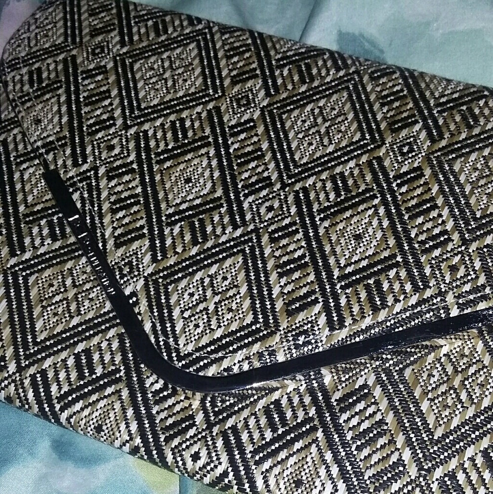 BCBGeneration Large Clutch - Picture 1 of 6